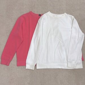2 long sleeve sweatshirts